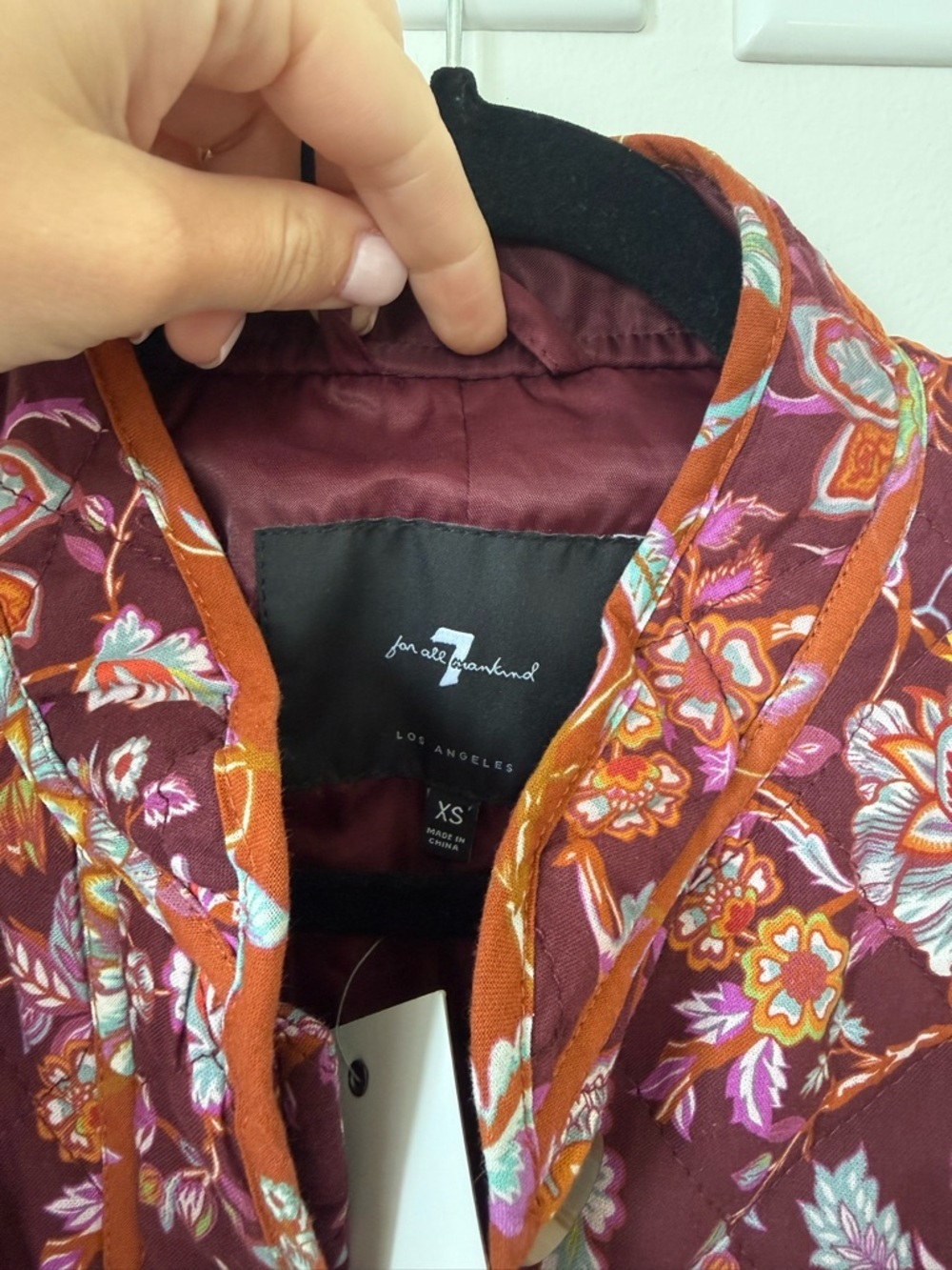 Quilted jacket - Picture 5 of 9
